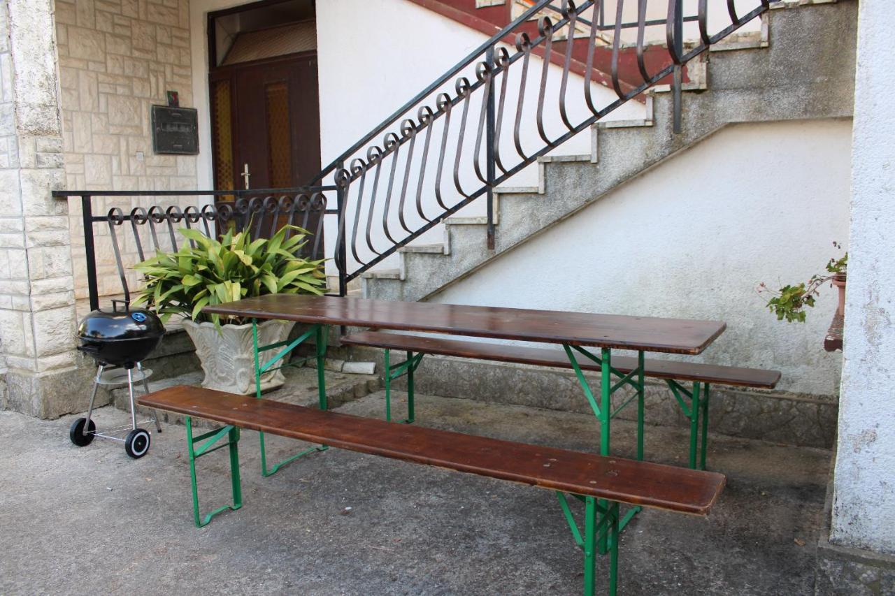 Apartments Dora Medulin Luaran gambar