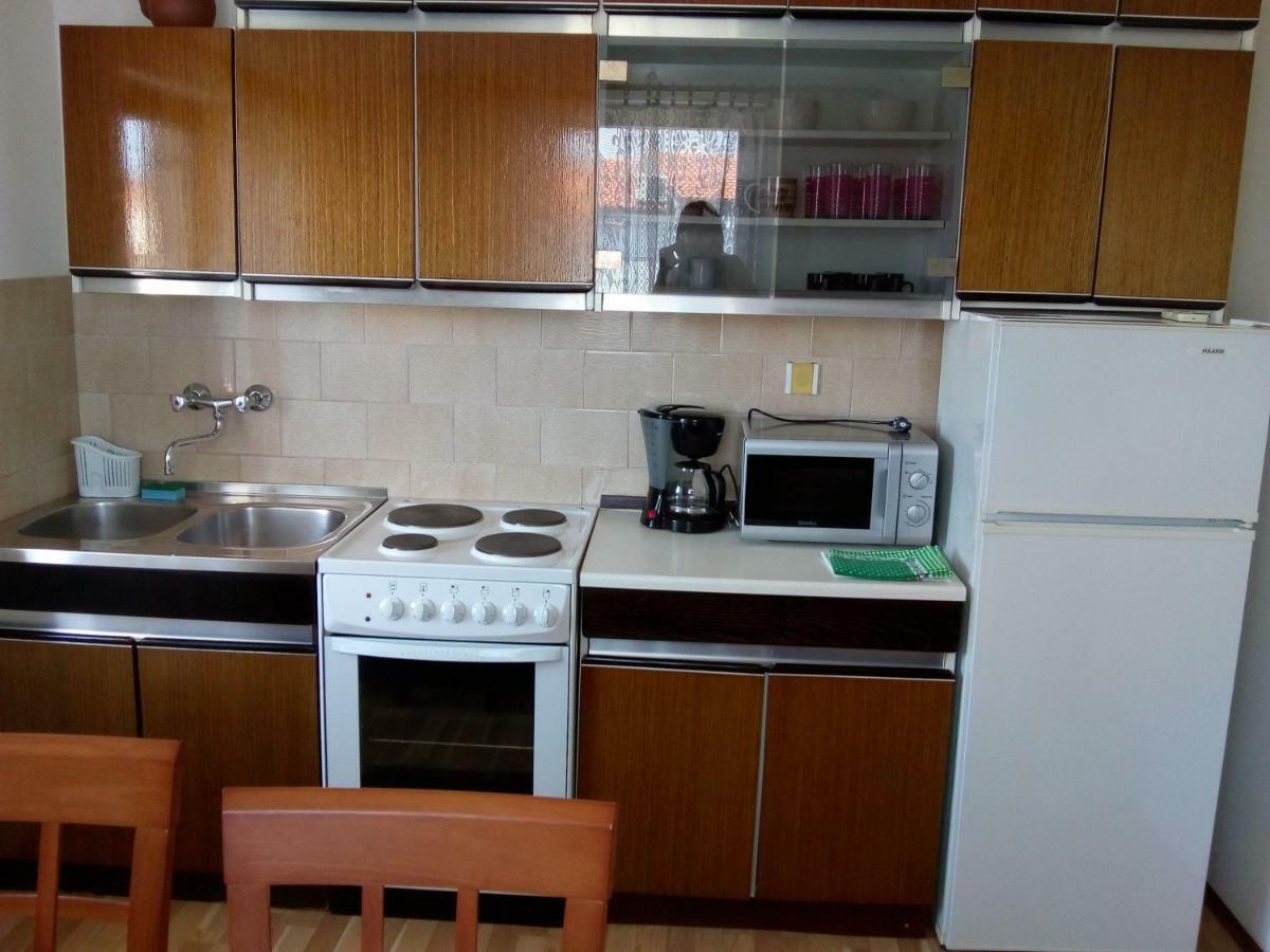 Apartments Dora Medulin Luaran gambar