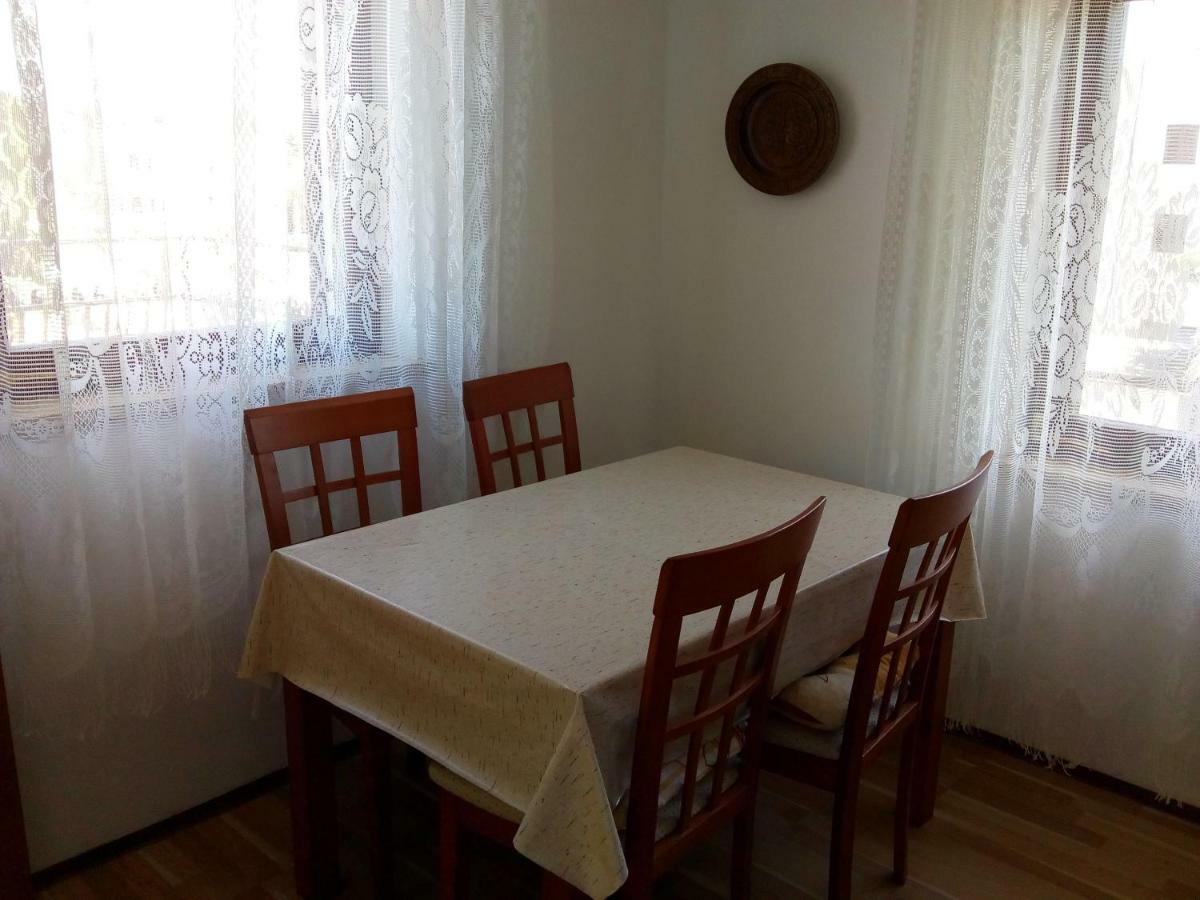 Apartments Dora Medulin Luaran gambar