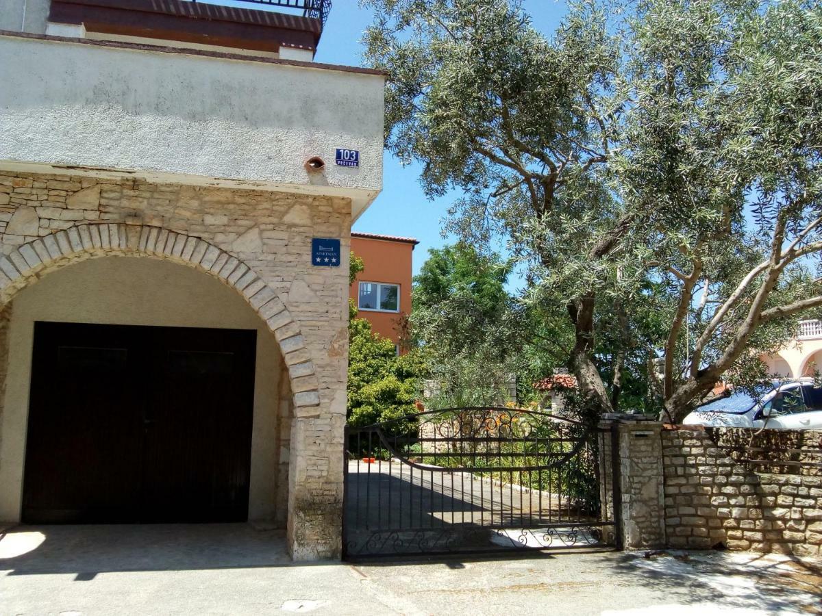 Apartments Dora Medulin Luaran gambar