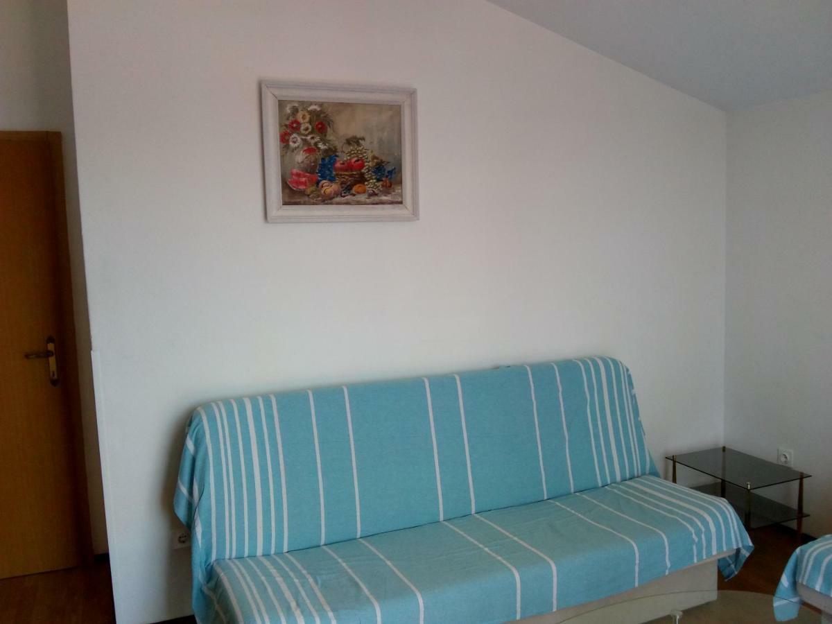 Apartments Dora Medulin Luaran gambar
